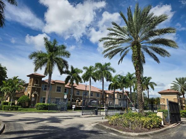 6515 DIAMOND SPRINGS Terrace, Unit 2409, West Palm Beach, FL 33411