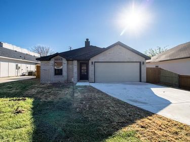 1915 Missouri Avenue, Fort Worth, TX 76104