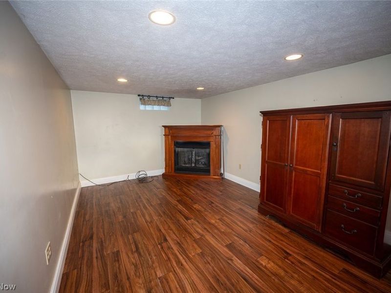 5252 Karen Isle Drive, Willoughby, OH 44094 Photo 13