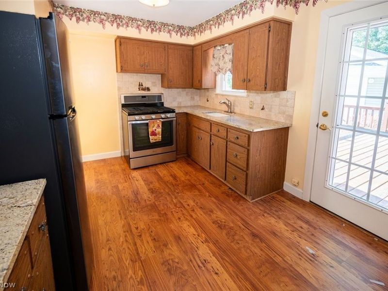 5252 Karen Isle Drive, Willoughby, OH 44094 Photo 16