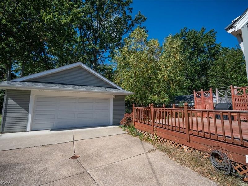 5252 Karen Isle Drive, Willoughby, OH 44094 Photo 32