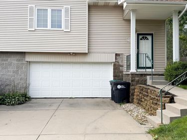 9229 Blondo Street, Omaha, NE 68134