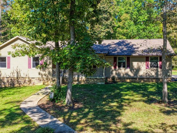 2836 Leadvale Road, White Pine, TN 37890