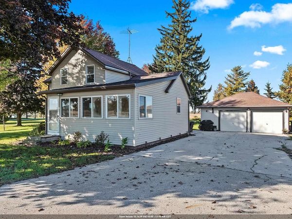 8284 STATE HWY 22, Oconto Falls, WI 54154