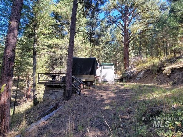1270 Shore Drive, Cascade, ID 83611