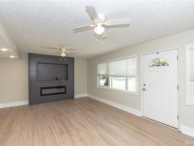 1560 Bowman Drive, Xenia, OH 45385 Photo 4