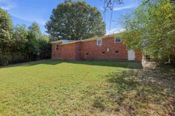 525 Scarsdale Drive  photo 4