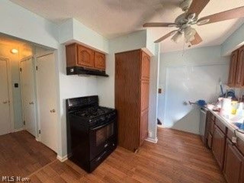 441 Independence Street, Fairport Harbor, OH 44077 Photo 32
