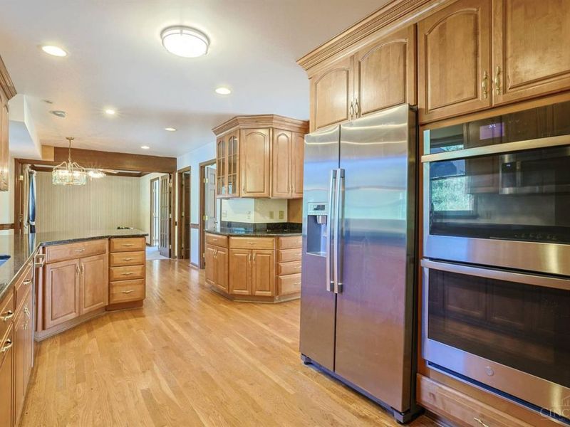 3236 Lamarc Trail, Evendale, OH 45241 Photo 20