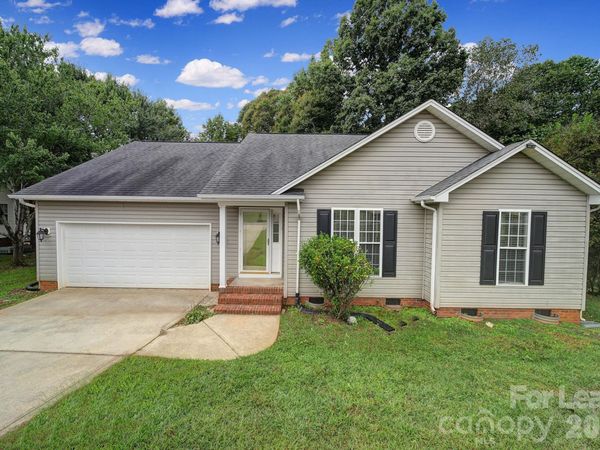 303 Bennington Drive , Stanley, NC 28164