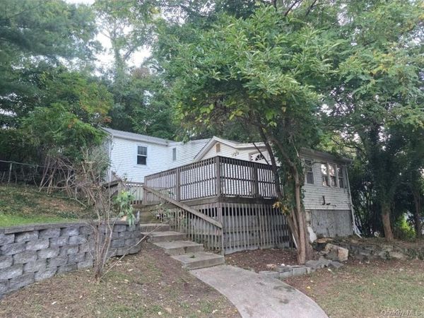 341 Locust Drive , Rocky Point, NY 11778