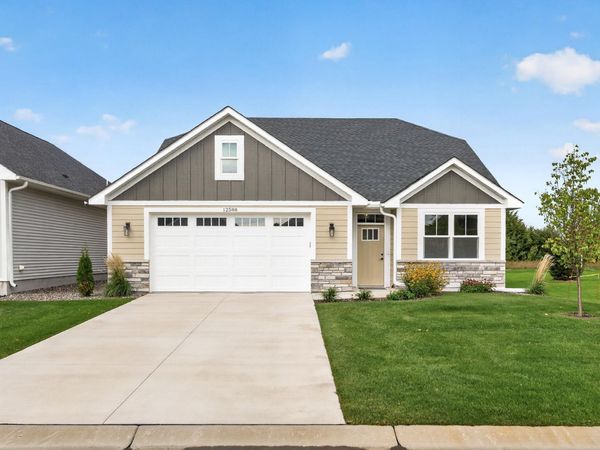 12588 Masters Lane , Lindstrom, MN 55045