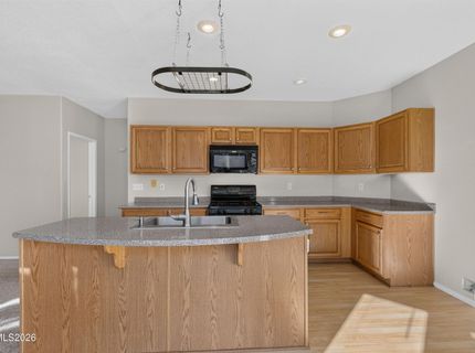 7920 Monterey Shores Drive, Reno, NV 89506 Photo