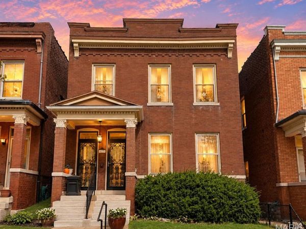 4175 Flad Avenue, St Louis, MO 63110