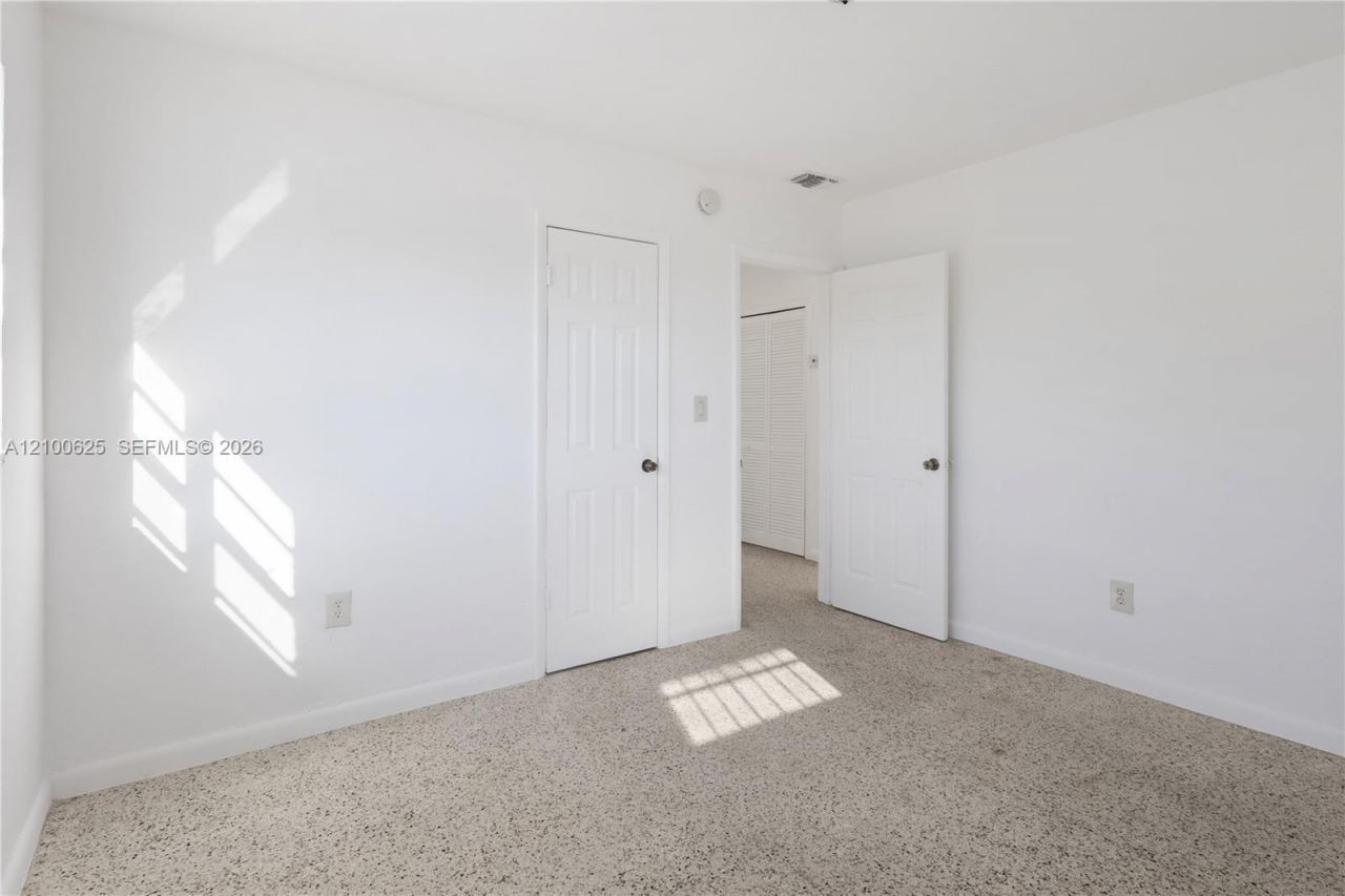 1251 NW 59th St , Unit 2, Miami, FL 33142 Photo