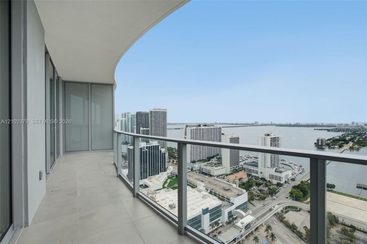 1400 Biscayne Blvd , Unit 3803, Miami, FL 33132 Photo