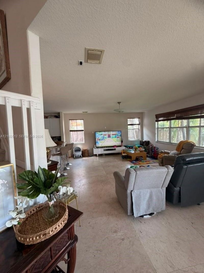 7716 NW 113th Ave , Doral, FL 33178 Photo