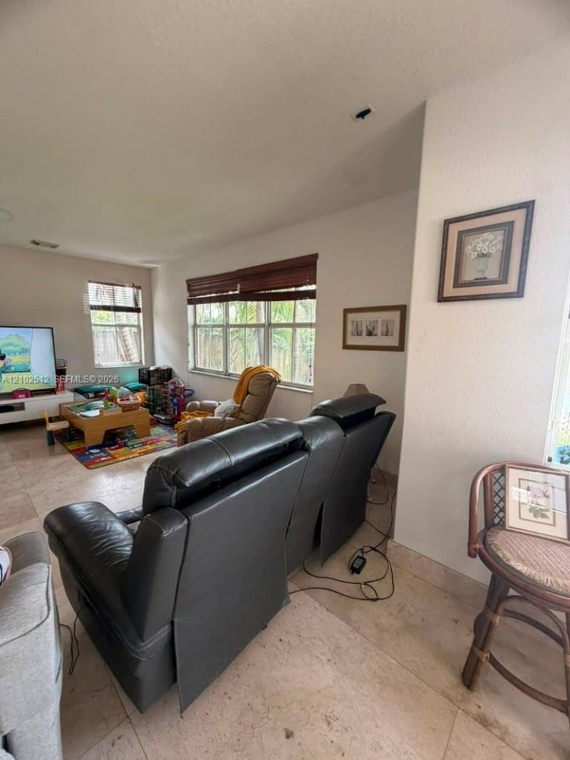 7716 NW 113th Ave , Doral, FL 33178 Photo