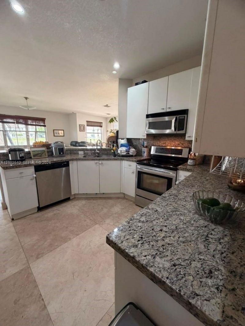7716 NW 113th Ave , Doral, FL 33178 Photo