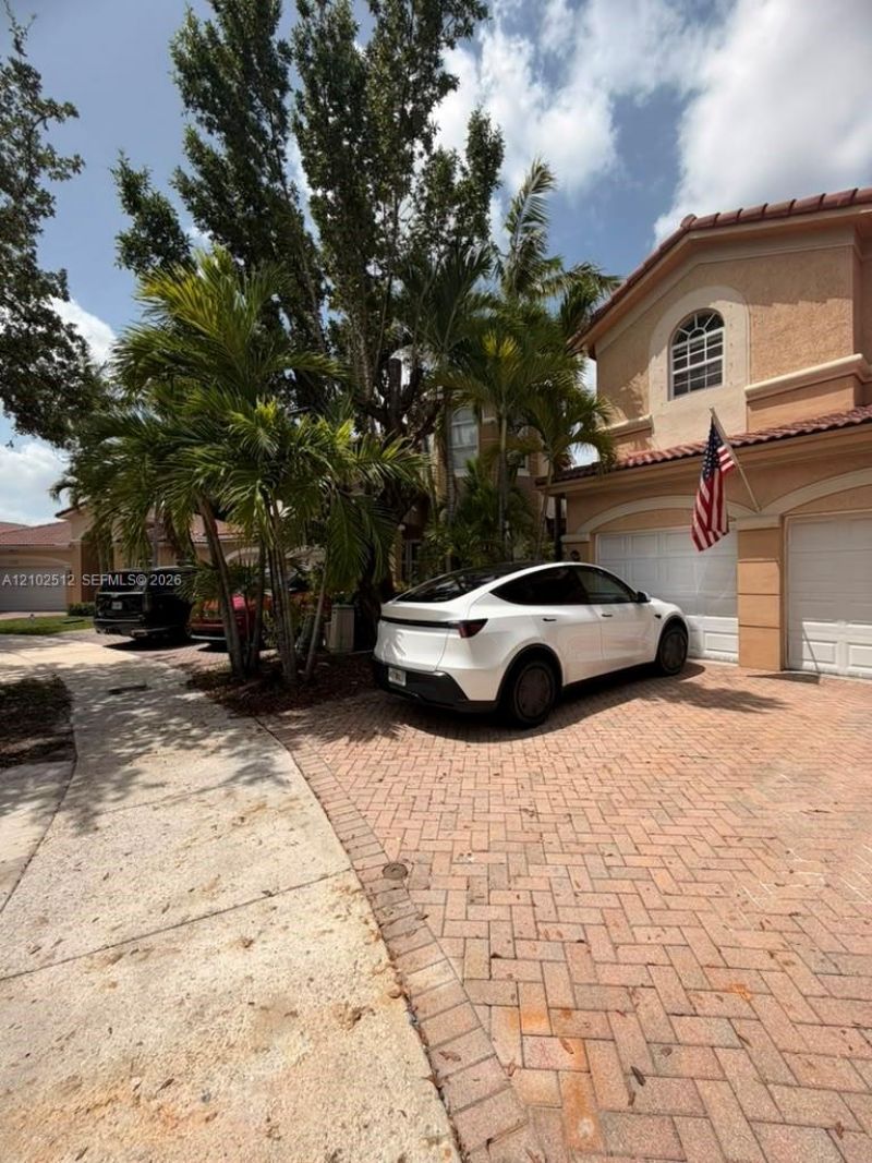 7716 NW 113th Ave , Doral, FL 33178 Photo