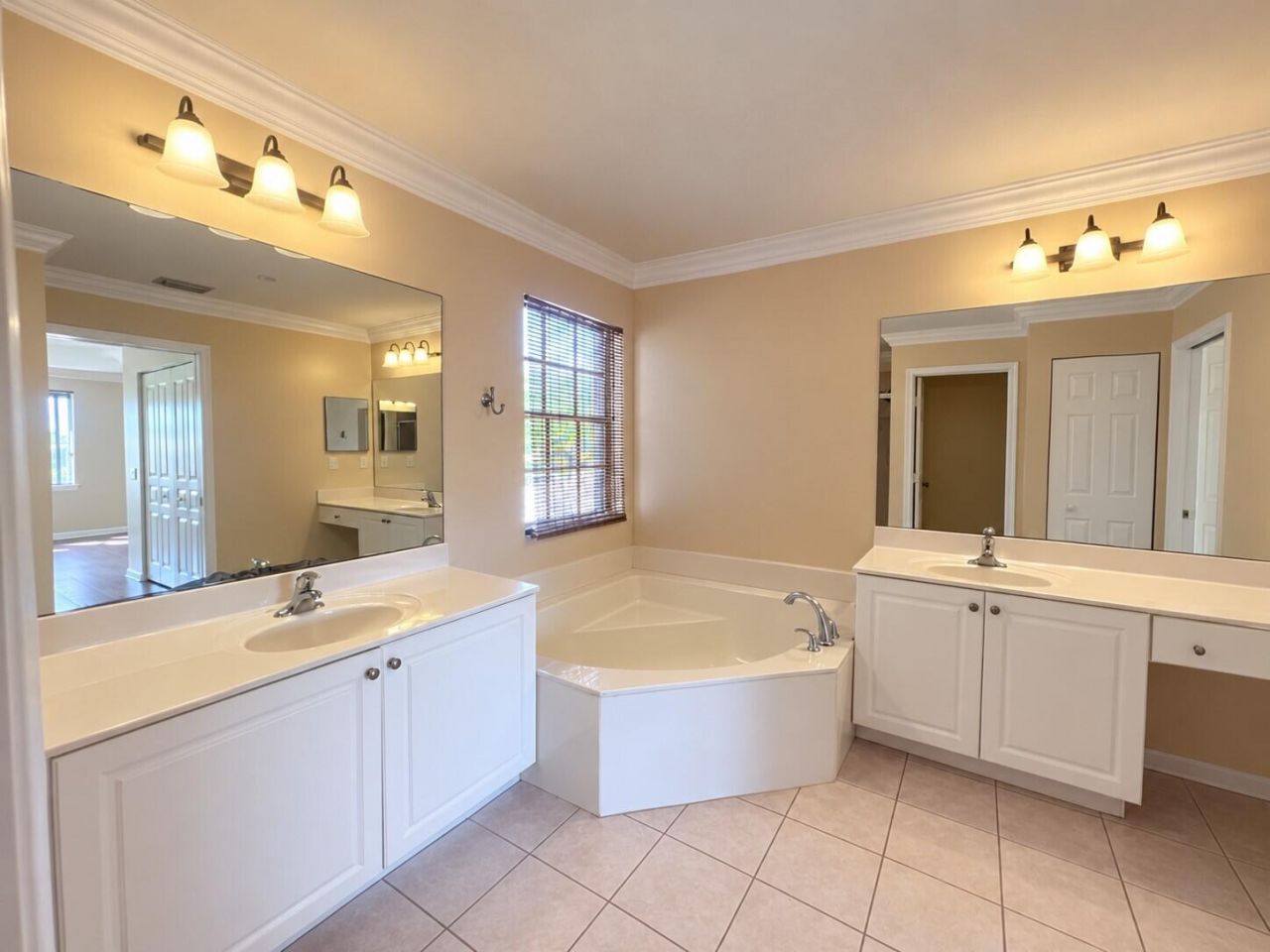 624 Garden Cress Trail, Royal Palm Beach, FL 33411 Photo