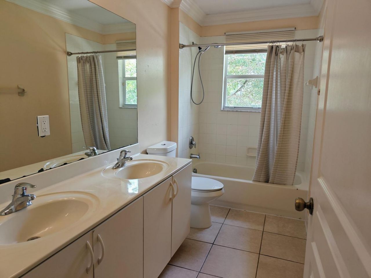 624 Garden Cress Trail, Royal Palm Beach, FL 33411 Photo