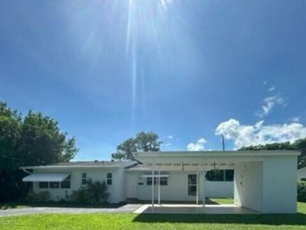 841 CINNAMON Road, North Palm Beach, FL 33408