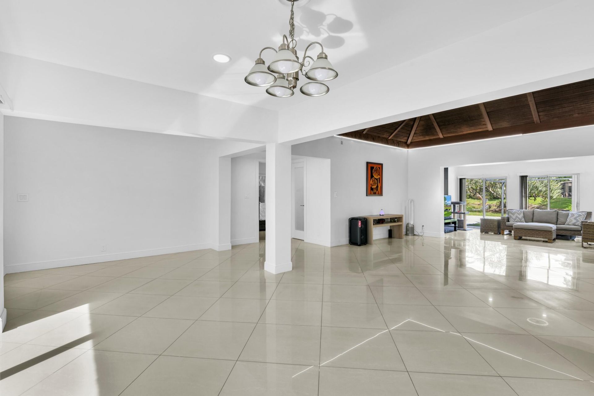 5707 White Hickory Circle, Tamarac, FL 33319 Photo