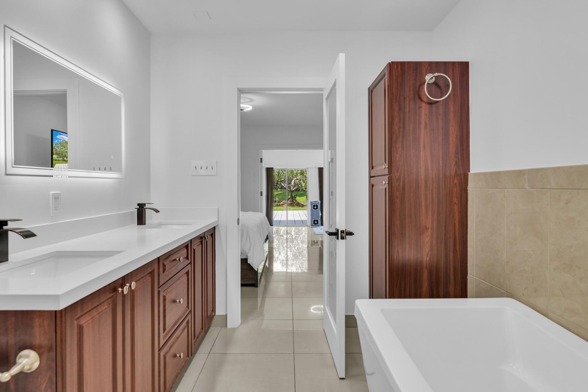 5707 White Hickory Circle, Tamarac, FL 33319 Photo