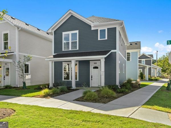 900 S Hamilton Street, Dalton, GA 30721