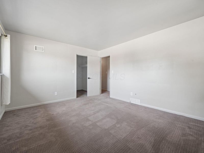 1435 Cottingham Court W, Columbus, OH 43209 Photo 18