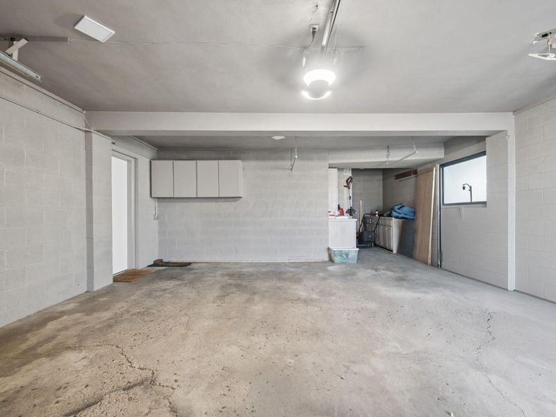 1435 Cottingham Court W, Columbus, OH 43209 Photo 30