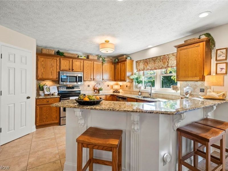 19757 Stoughton Drive, Strongsville, OH 44149 Photo 14
