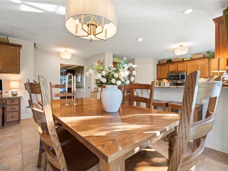 19757 Stoughton Drive, Strongsville, OH 44149 Photo 16