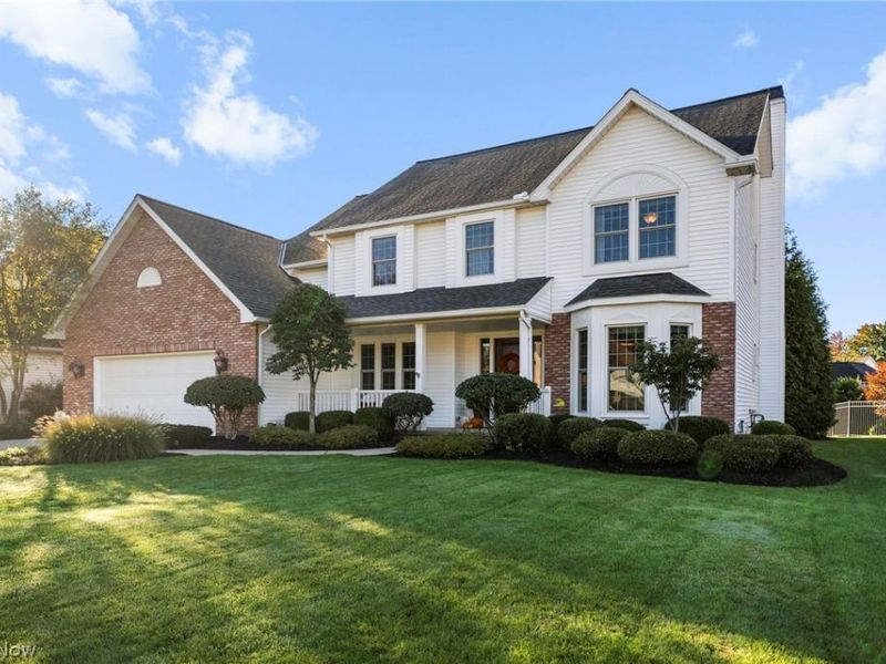 19757 Stoughton Drive, Strongsville, OH 44149 Photo 2