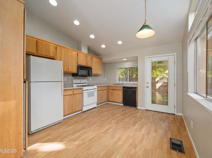 7642 Water View Way, Reno, NV 89511 Photo