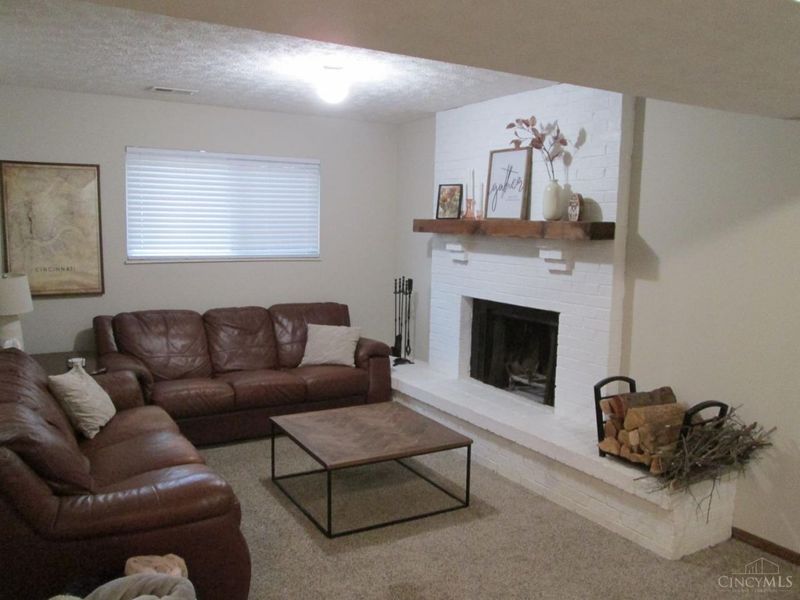 4830 Caprice Drive, Middletown, OH 45044 Photo 23