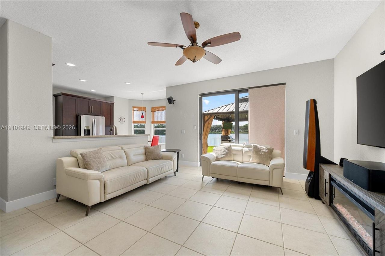 17426 NW 7th St , Pembroke Pines, FL 33029 Photo