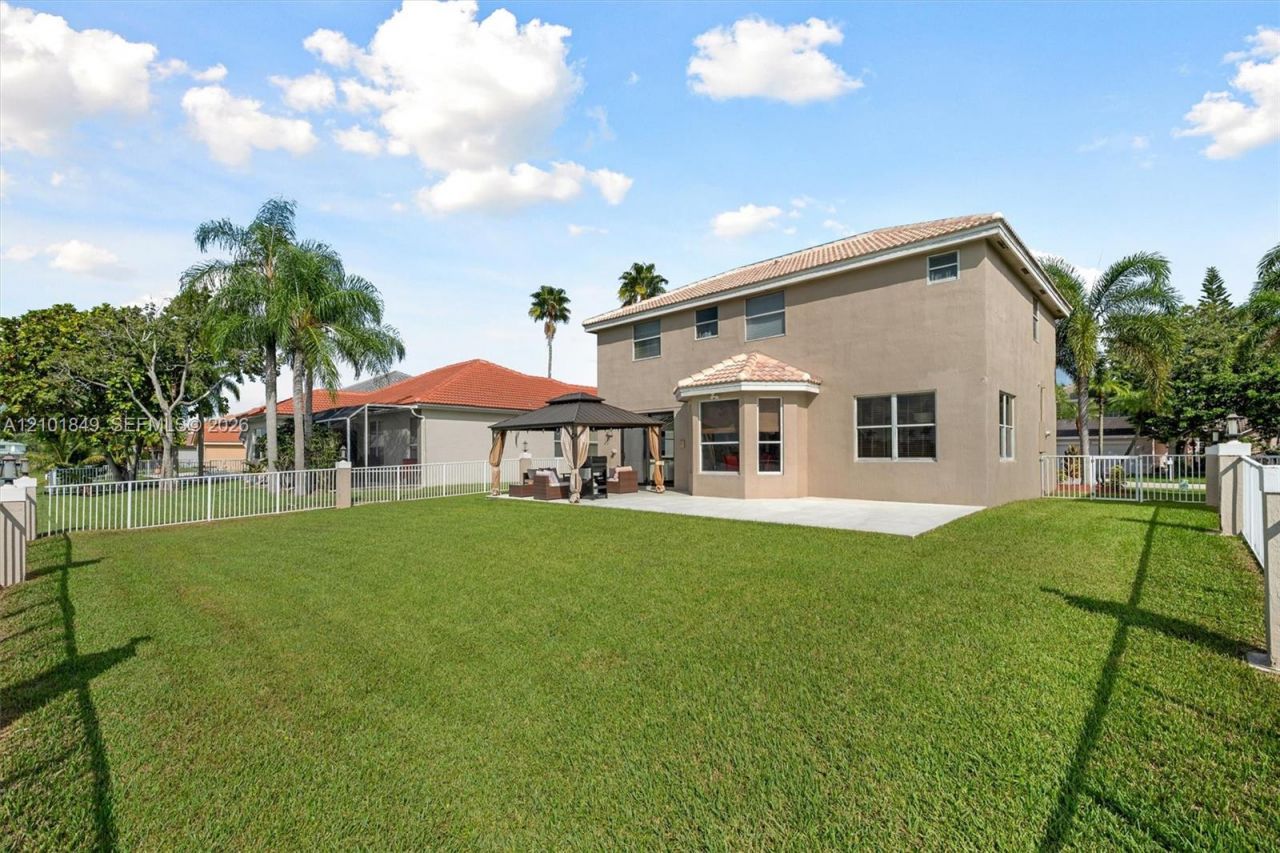 17426 NW 7th St , Pembroke Pines, FL 33029 Photo