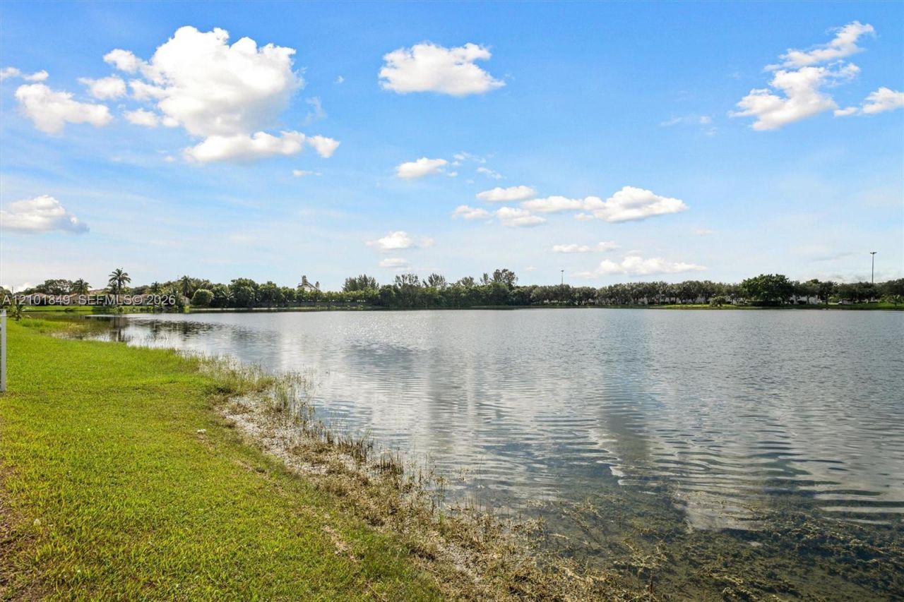 17426 NW 7th St , Pembroke Pines, FL 33029 Photo