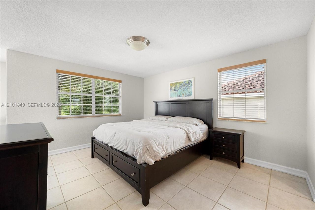 17426 NW 7th St , Pembroke Pines, FL 33029 Photo