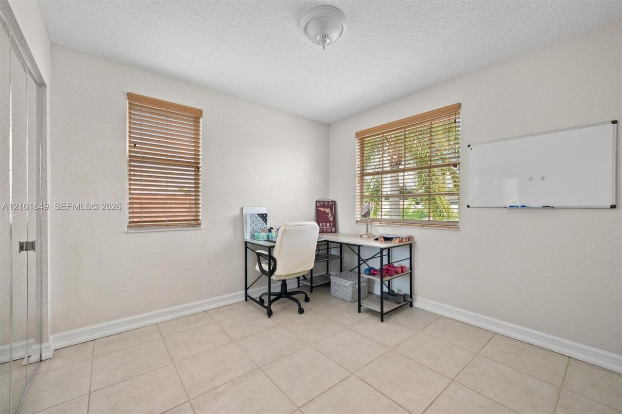 17426 NW 7th St , Pembroke Pines, FL 33029 Photo