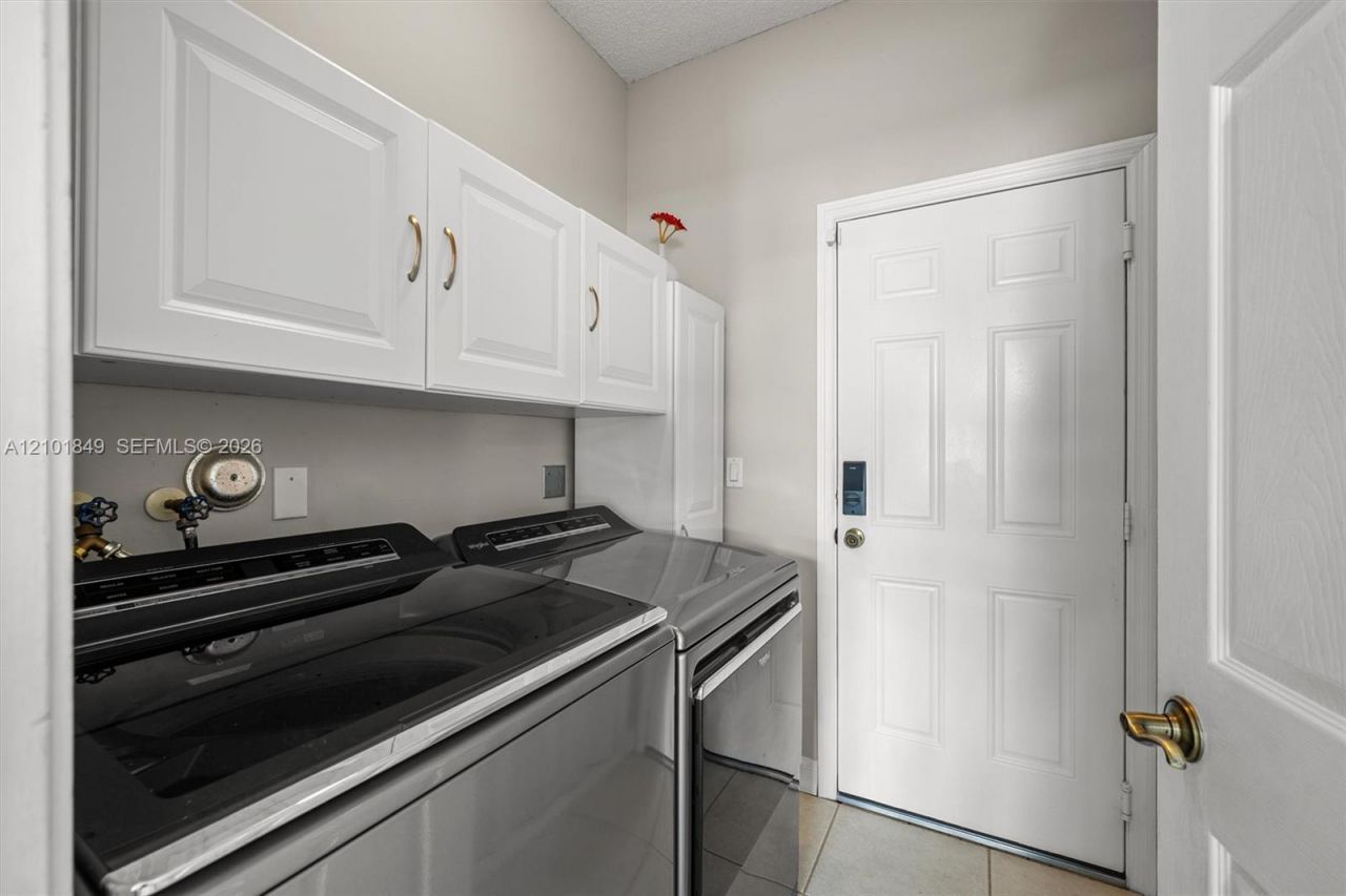 17426 NW 7th St , Pembroke Pines, FL 33029 Photo