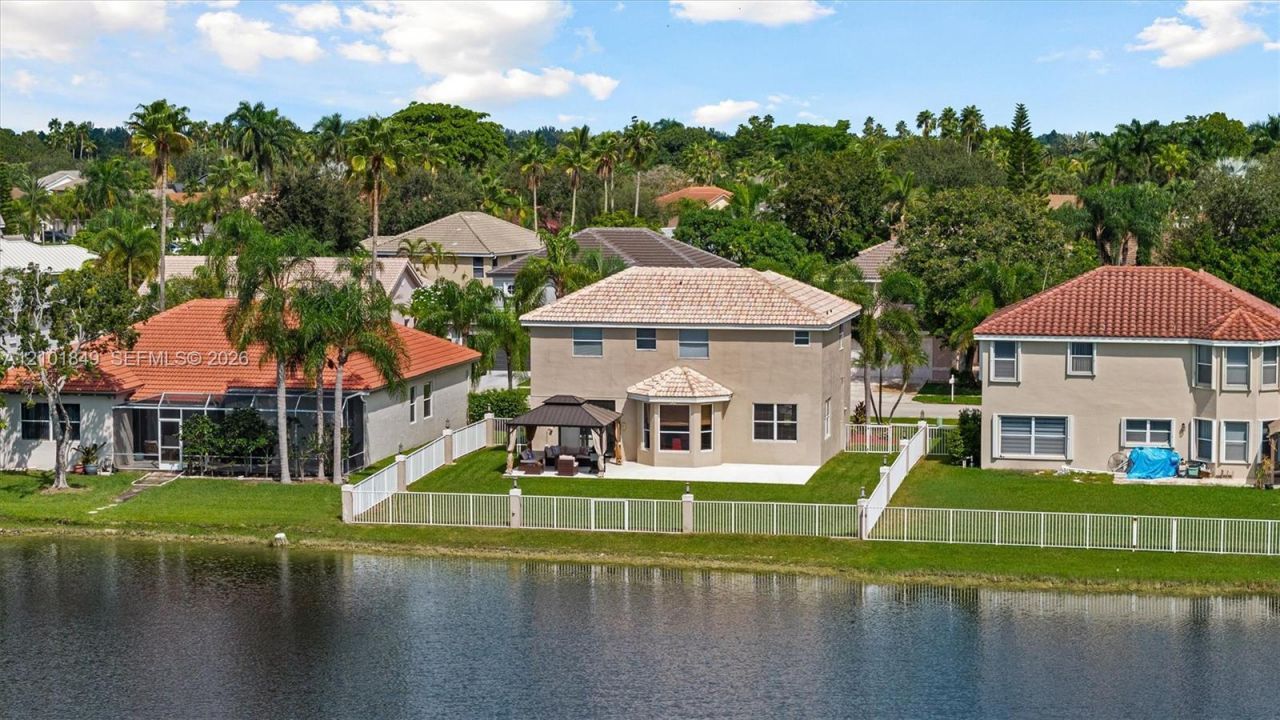 17426 NW 7th St , Pembroke Pines, FL 33029 Photo
