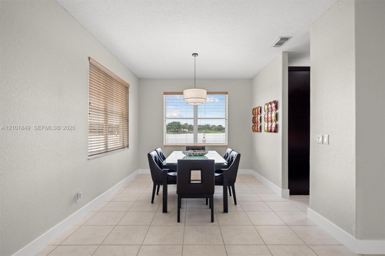17426 NW 7th St , Pembroke Pines, FL 33029 Photo