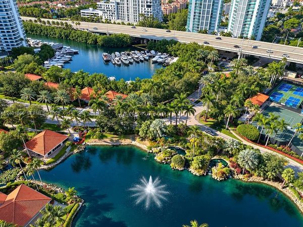 19101 NE 36th Ct , Unit 2406, Aventura, FL 33180