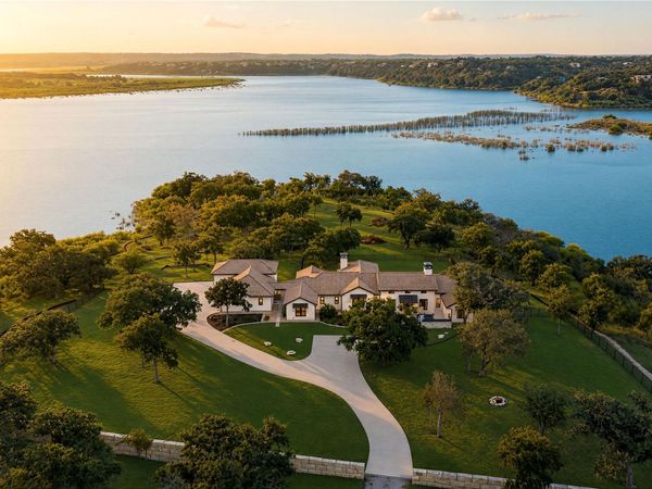 2035 County Road 410, Spicewood, TX 78669