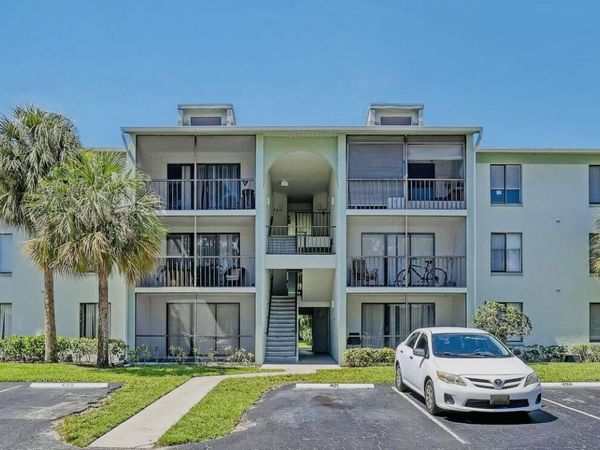3612 Alder Drive, Unit B3, West Palm Beach, FL 33417