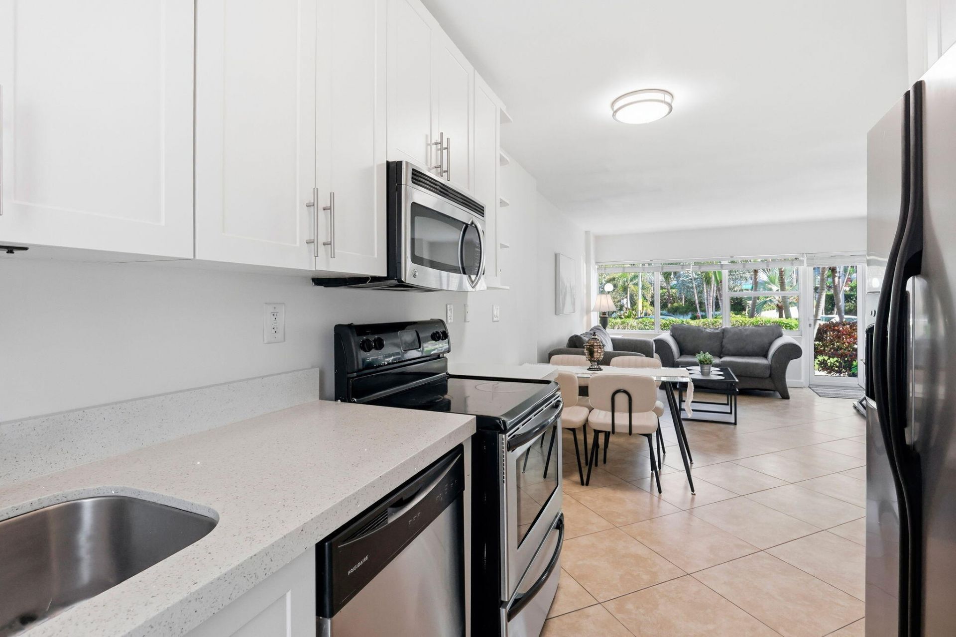 3250 NE 28th Street, Unit 104, Fort Lauderdale, FL 33308 Photo