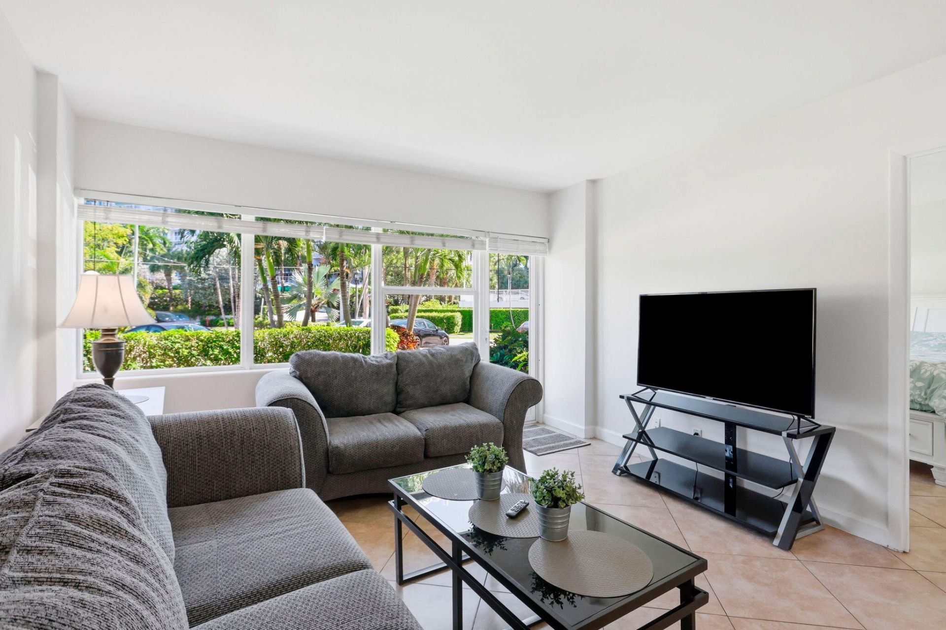 3250 NE 28th Street, Unit 104, Fort Lauderdale, FL 33308 Photo